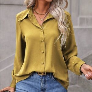 🔴Olive Button-Up Women's Top